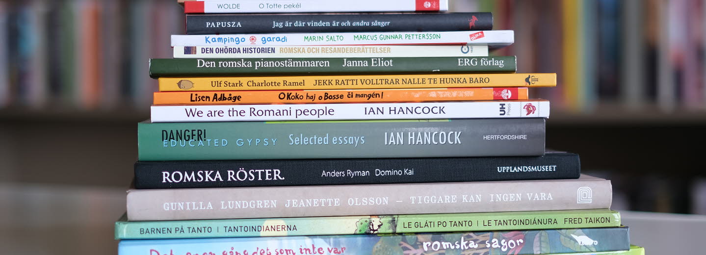 Litteratur på romska och om romsk kultur.