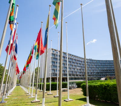 Flaggor utanför Unescos högkvarter i Paris.