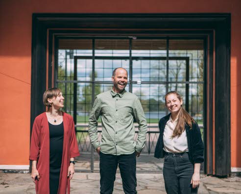 Sara Jane, Olof Göthlin och Tove Klang från Scenbruket. Foto: Maria Jansson. 