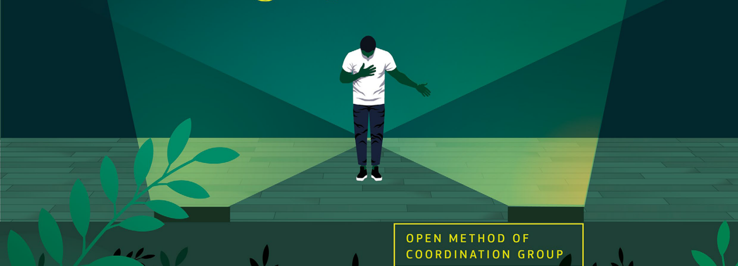 Grönt omslag med rubrik i vitt och gult, illustrerade löv i förgrunden.