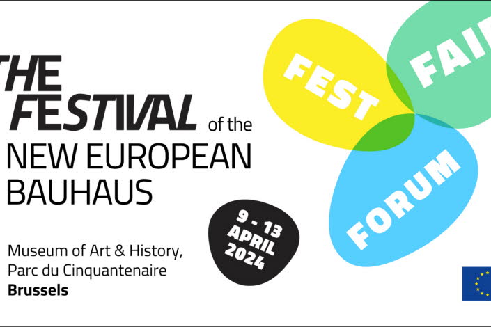 Affisch för festivalen. Text i gul, grön och blå bubbla där det står Fest, Fair och Forum..