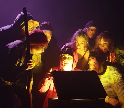 Unga läser tillsammans