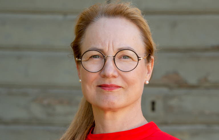 Eshakda sikish ogriyapti