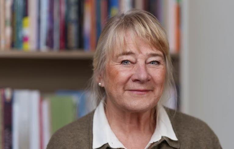 Christina Olin Scheller.